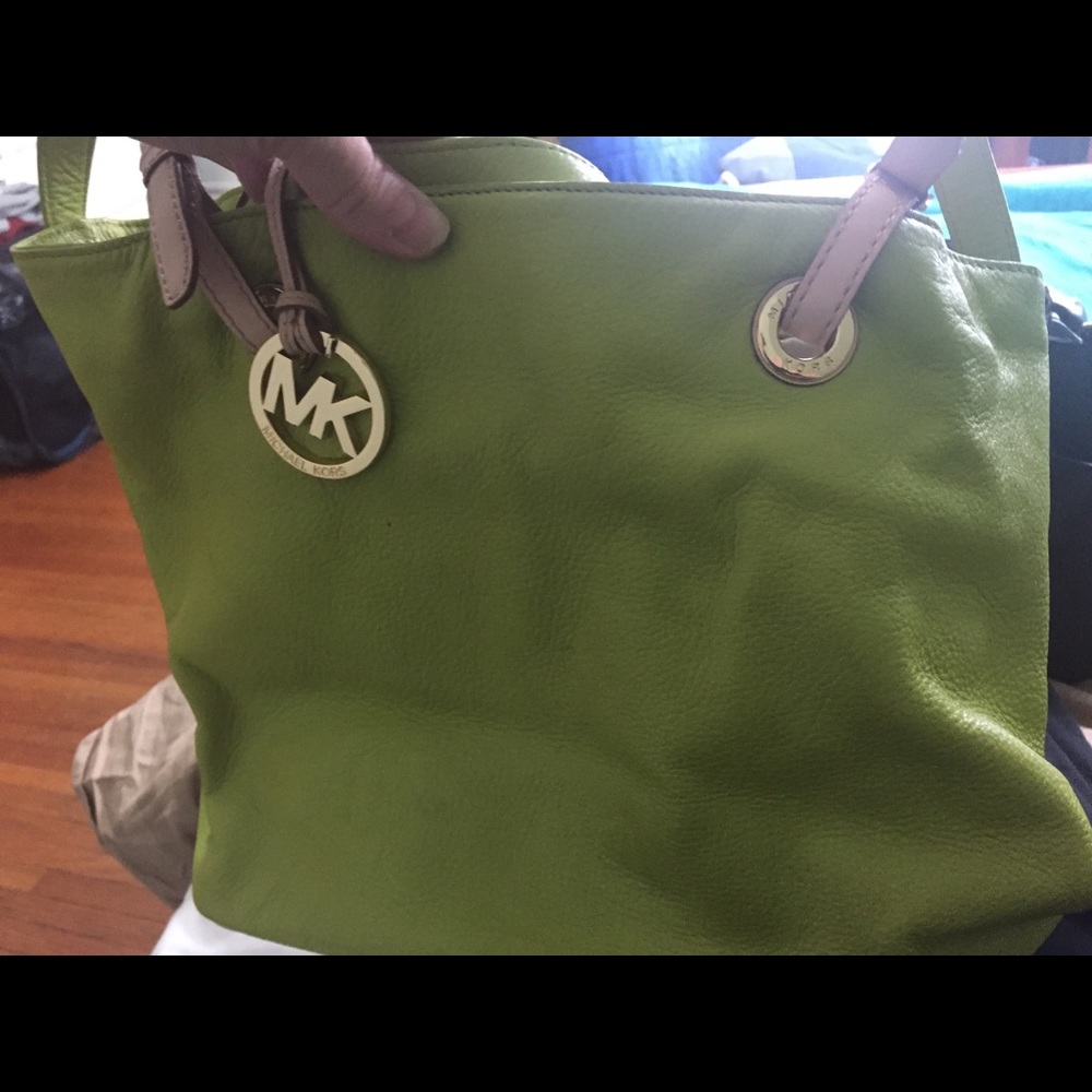 Michael Kohrs green tote purse tan handles